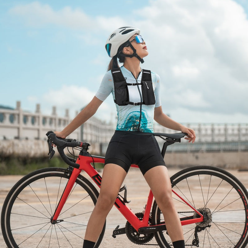 STAY IN MOTION — Everyday Vest